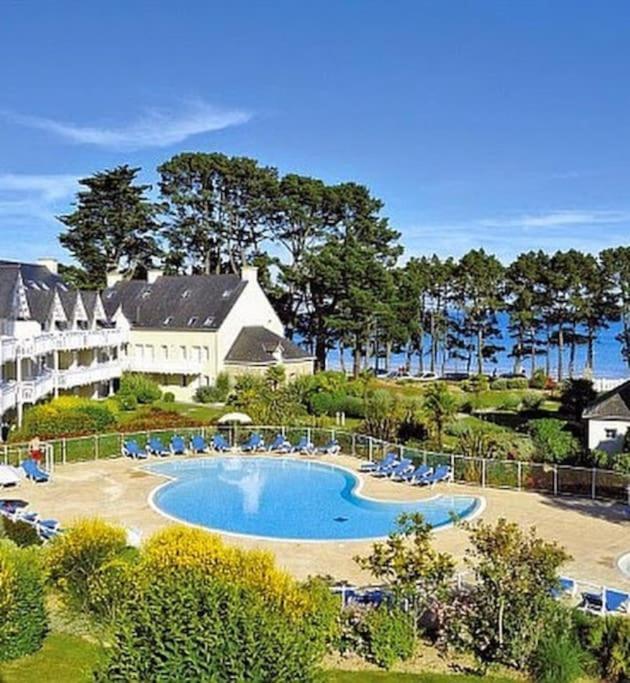Face A La Mer Fouesnant Luaran gambar